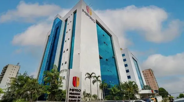 Milícia, gado e R$ 48 milhões: três são presos em operação contra lavagem de dinheiro em RO